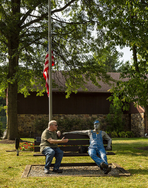 20230806 5DM30794 Veterans Park Hamilton NJ A Heated Discussion MWS C_BW Cr.jpg